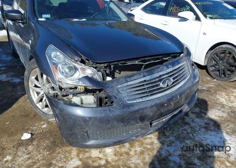 2009 Infiniti G37X from USA, damaged, VIN JNKCV61F39M361652